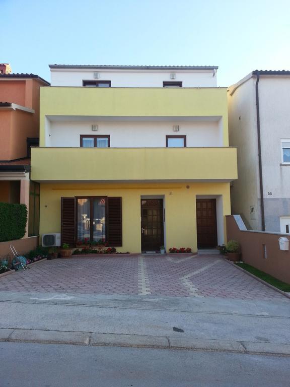 Milos Apartment Πούλα Δωμάτιο φωτογραφία