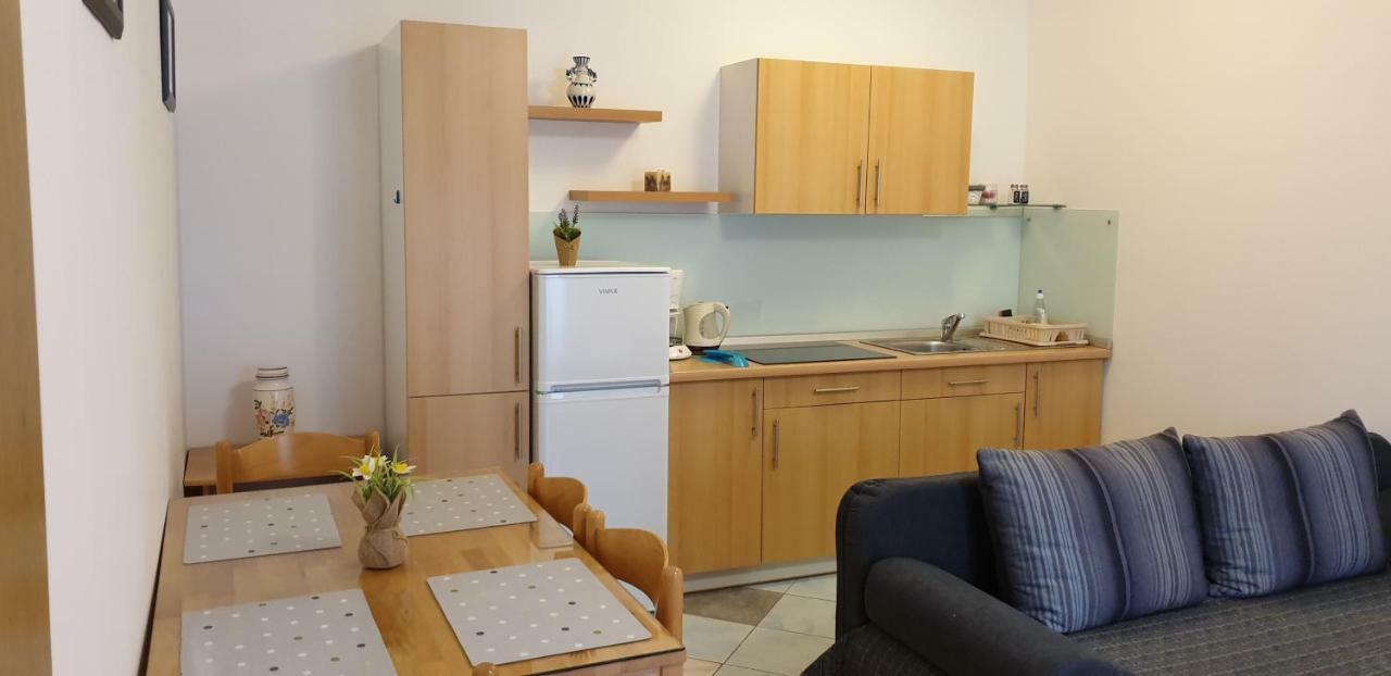 Milos Apartment Πούλα Εξωτερικό φωτογραφία
